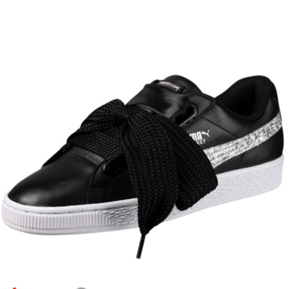 Puma glitter sneaker Size 5.5